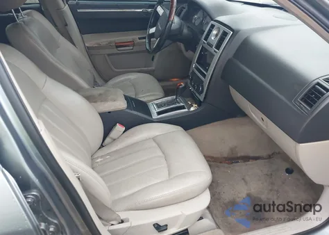 2006 Chrysler 300C from USA, damaged, VIN 2C3KA63H16H518752